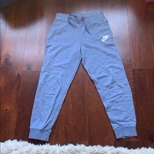 grey nike sweatpants